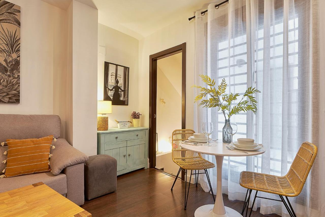 Sunset Apartment - City Center Malaga Bagian luar foto